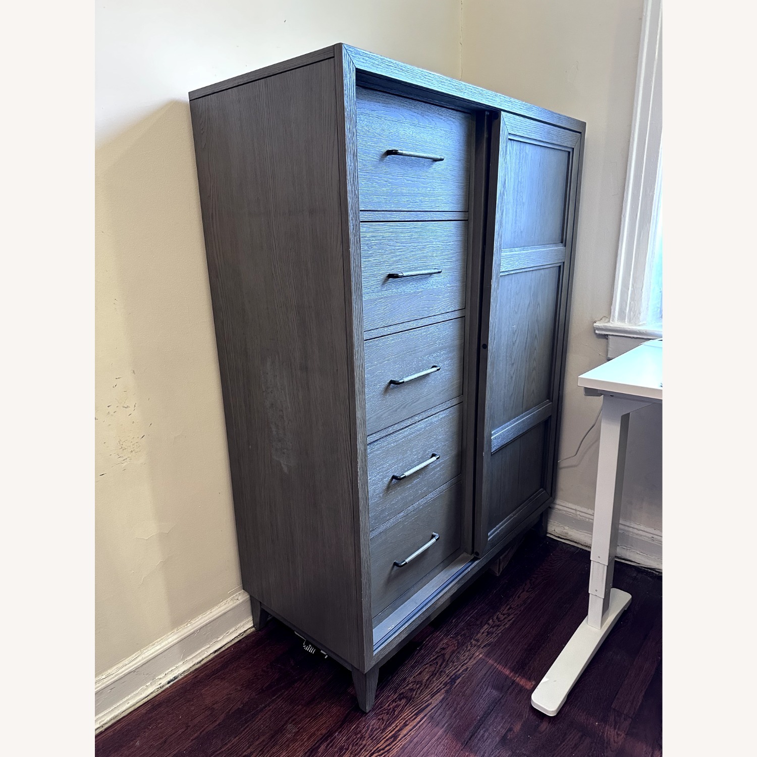 Wooden Dresser Chest in Gray Wash - image-6