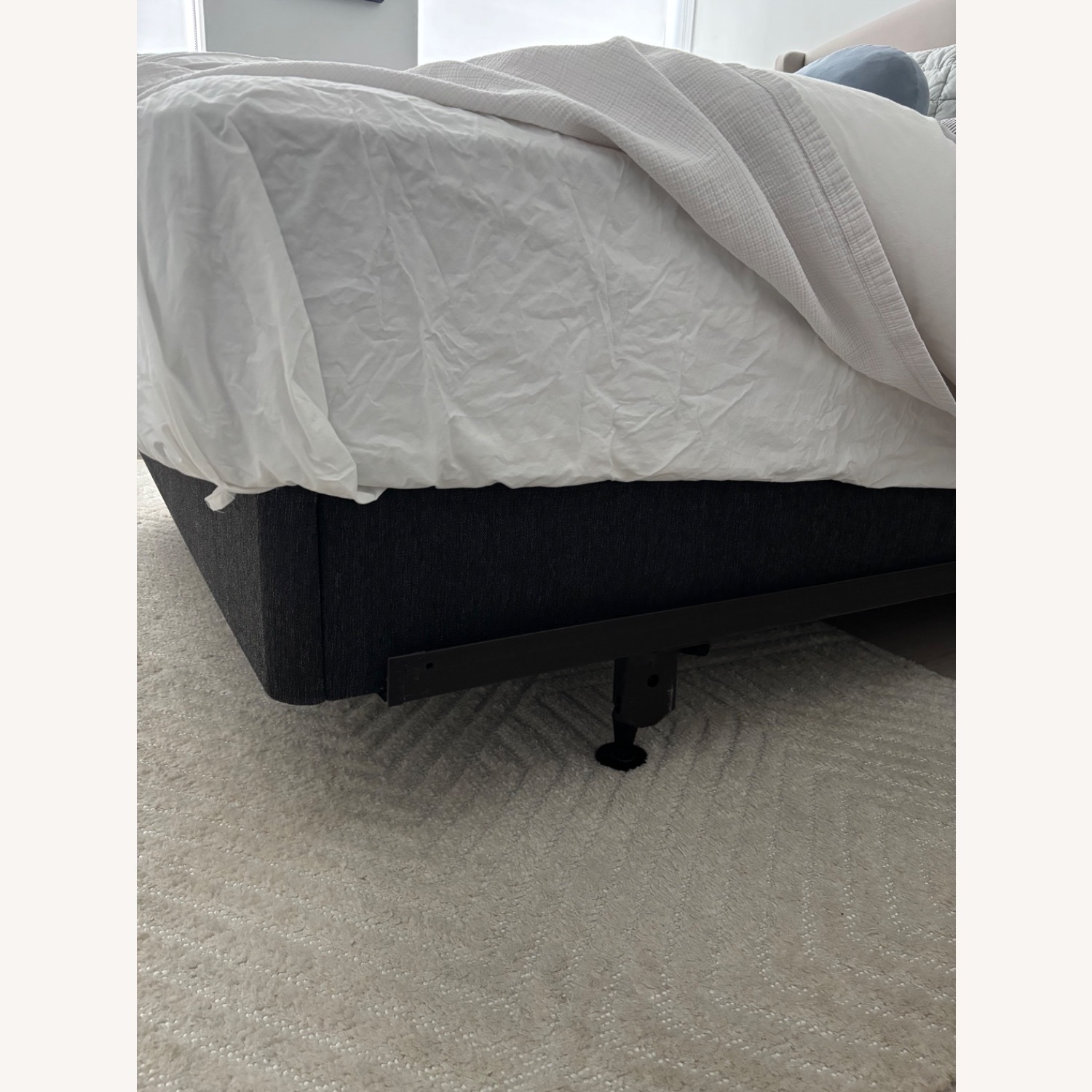 Queen Size Bed - image-1