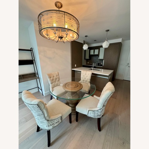 Used Jordan's Furniture Classic Dining Set  for sale on AptDeco