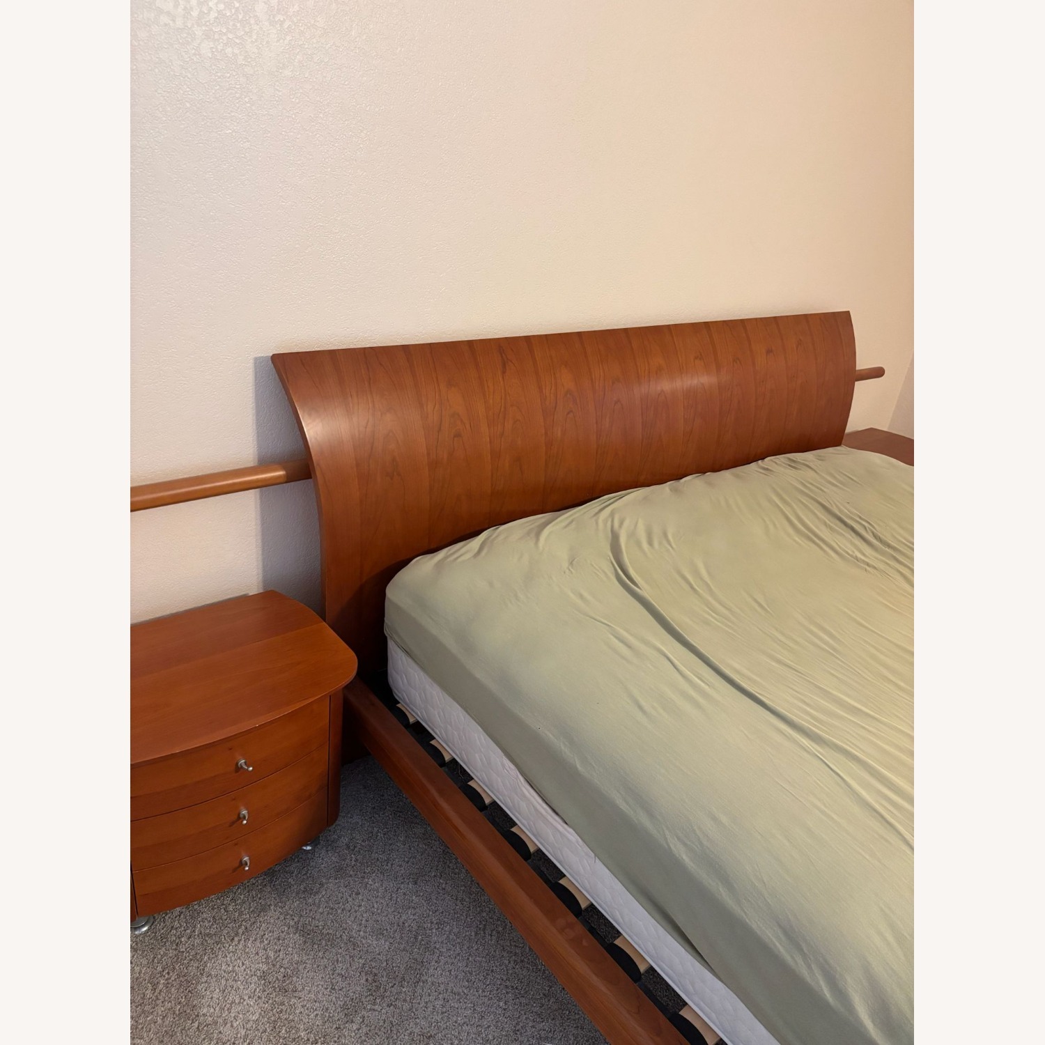 Cali King Platform Bed - Cherrywood - image-2