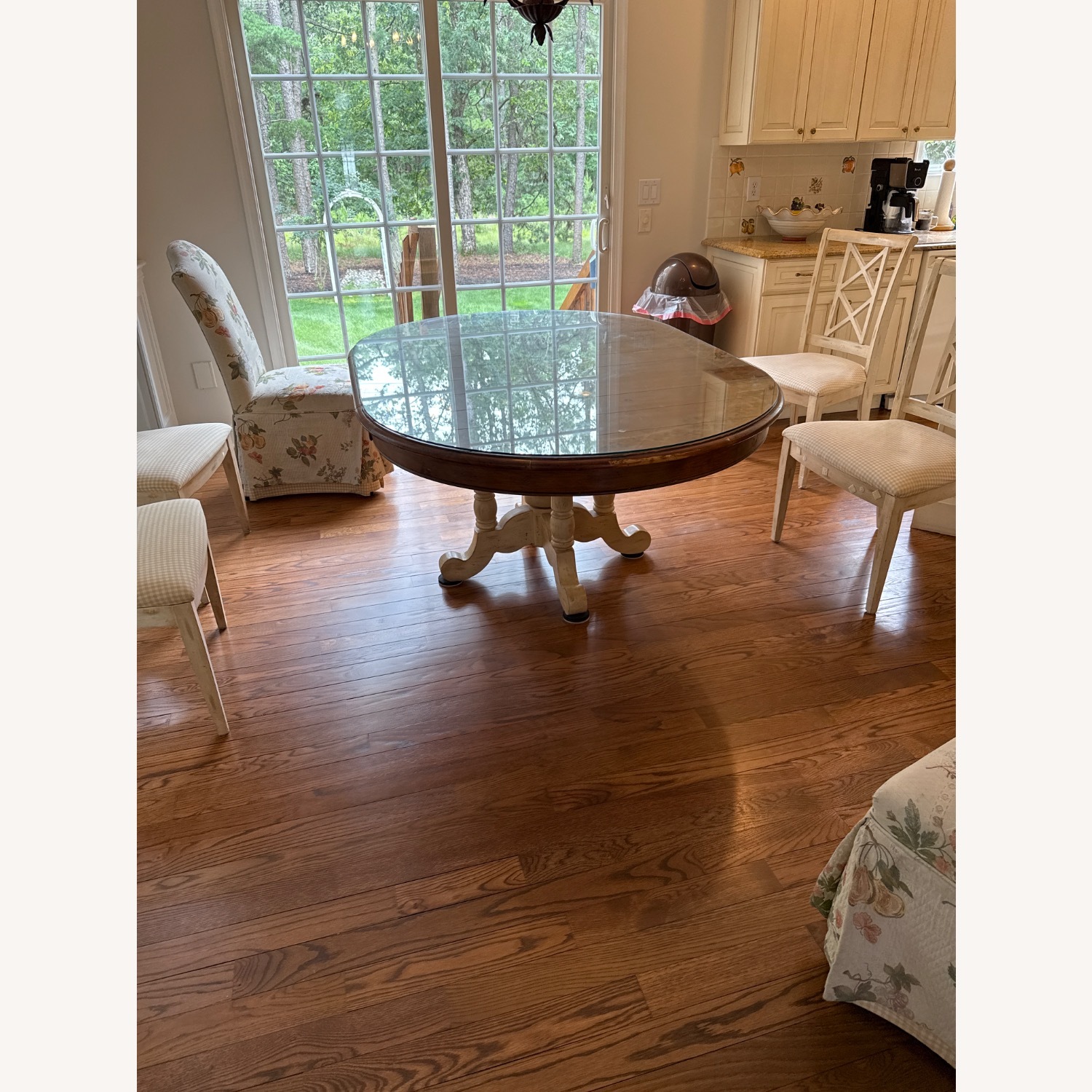 Kitchen Table - image-3