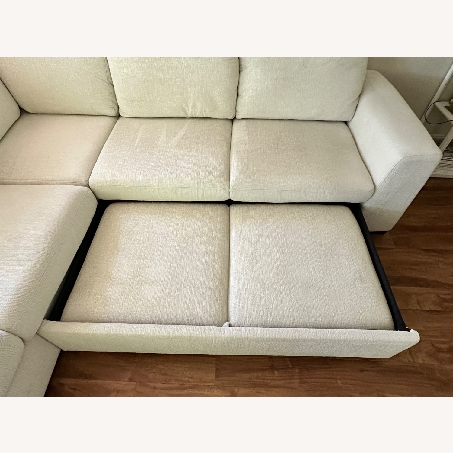 Blakely White Fabric Small Left Bumper Sleeper - image-4