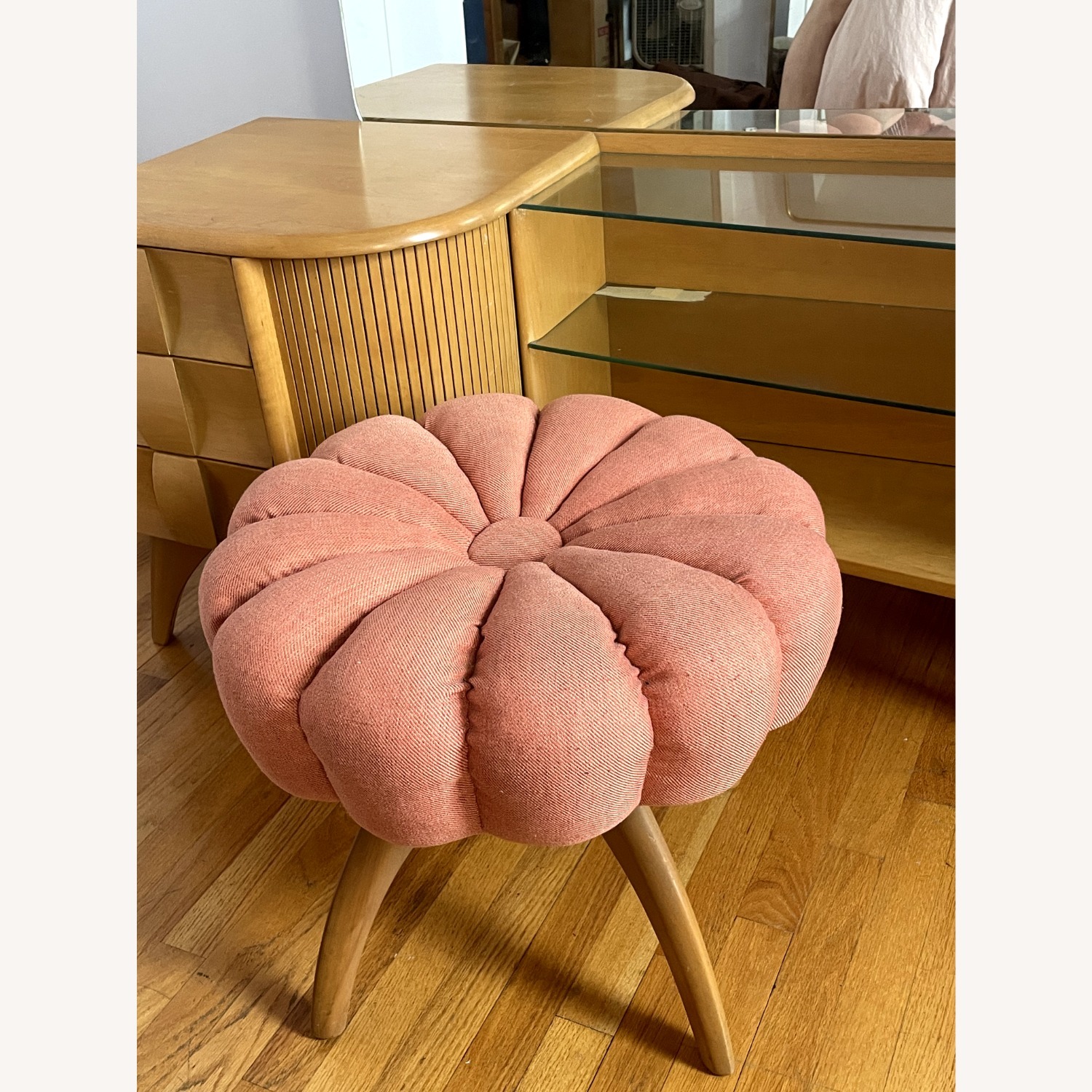 MCM Vanity and Stool by Heywood Wakefield - image-4