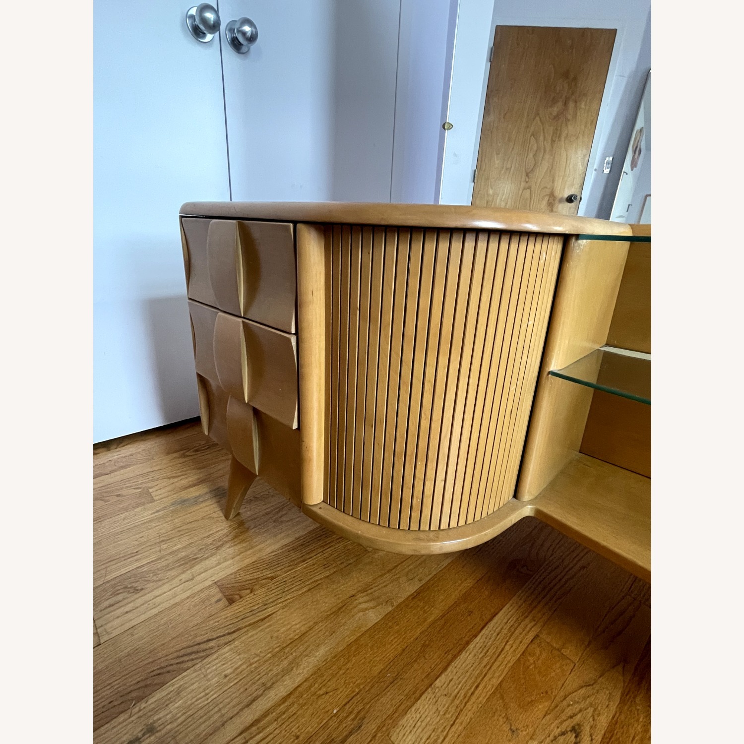 MCM Vanity and Stool by Heywood Wakefield - image-11