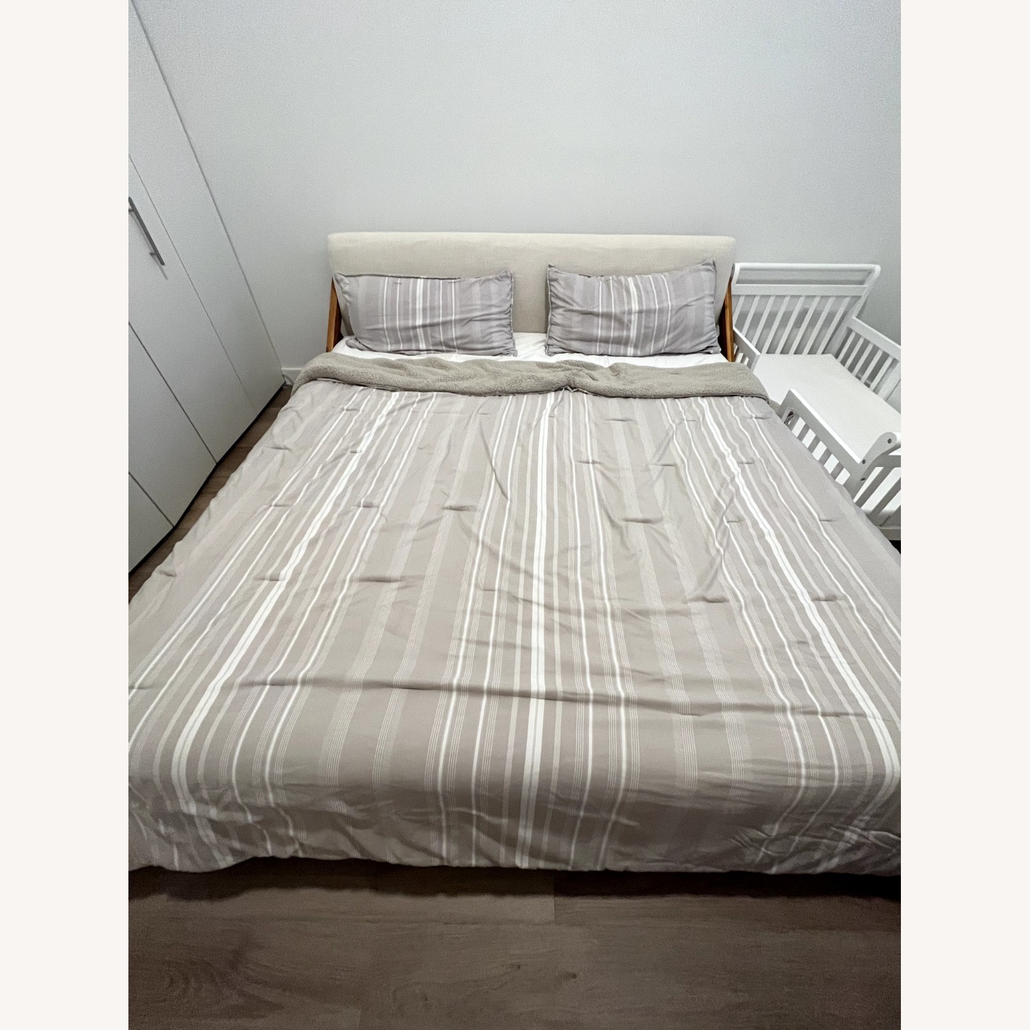 CB2 Drommen Acacia Wood Platform King Bed Frame - image-2
