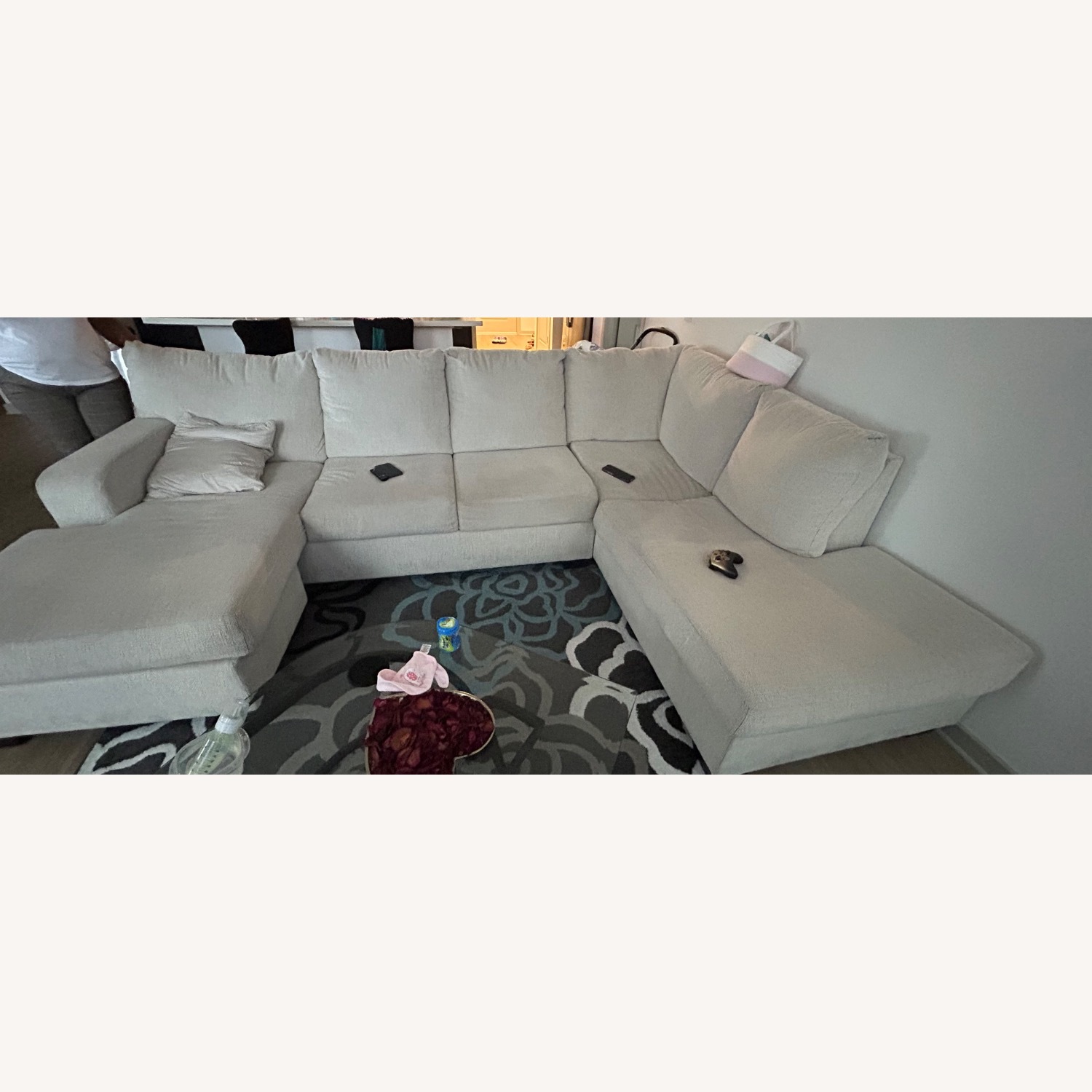 Ashley Furniture Leighelli Sectional Couch - image-5