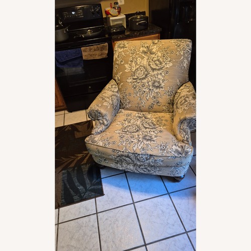 Used Cozy Single-Seated Floral Sofa for sale on AptDeco