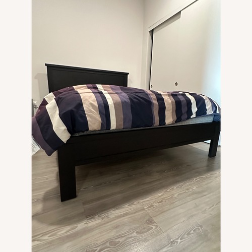 Used Modern Queen Bed for sale on AptDeco