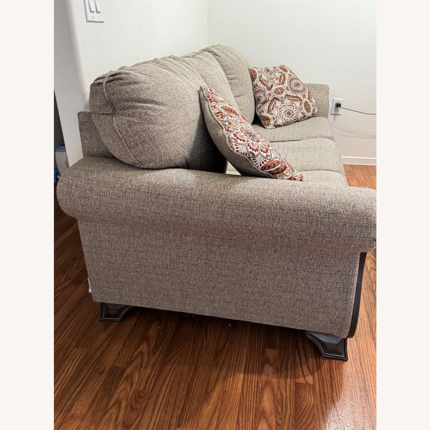 Beige Fabric 3-Person Couch w Ottoman - image-2