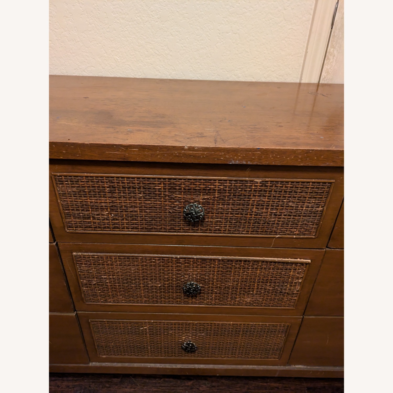 Mid-Century Modern Dresser W Cane Accents - image-7