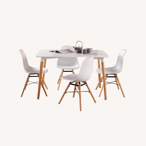 Used 5 - Piece Dining Set (Set of 5) for sale on AptDeco