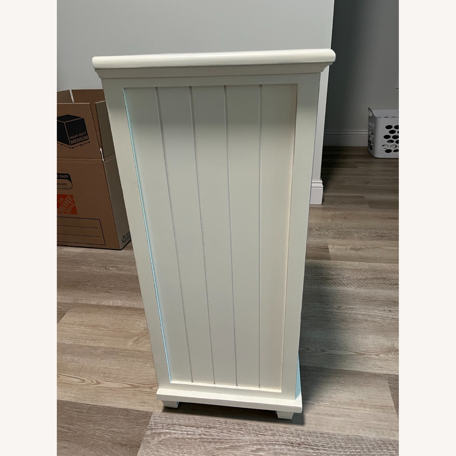 Aniakudo White Drawer End Table - image-5