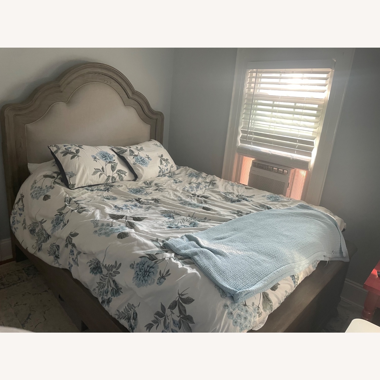 Elina Queen Size Bed- Grey - image-1