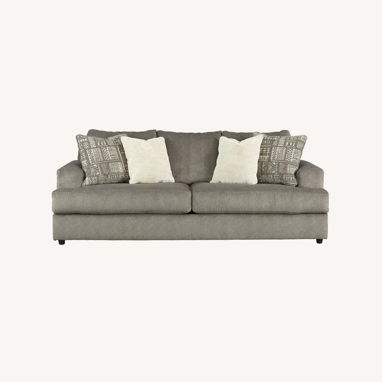 Soletren Sofa - image-0