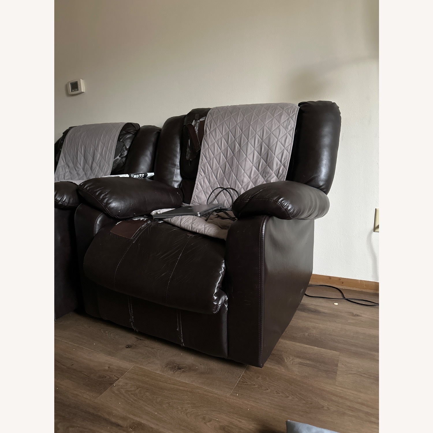 Bob's Discount Furniture Manual Recliners - image-2