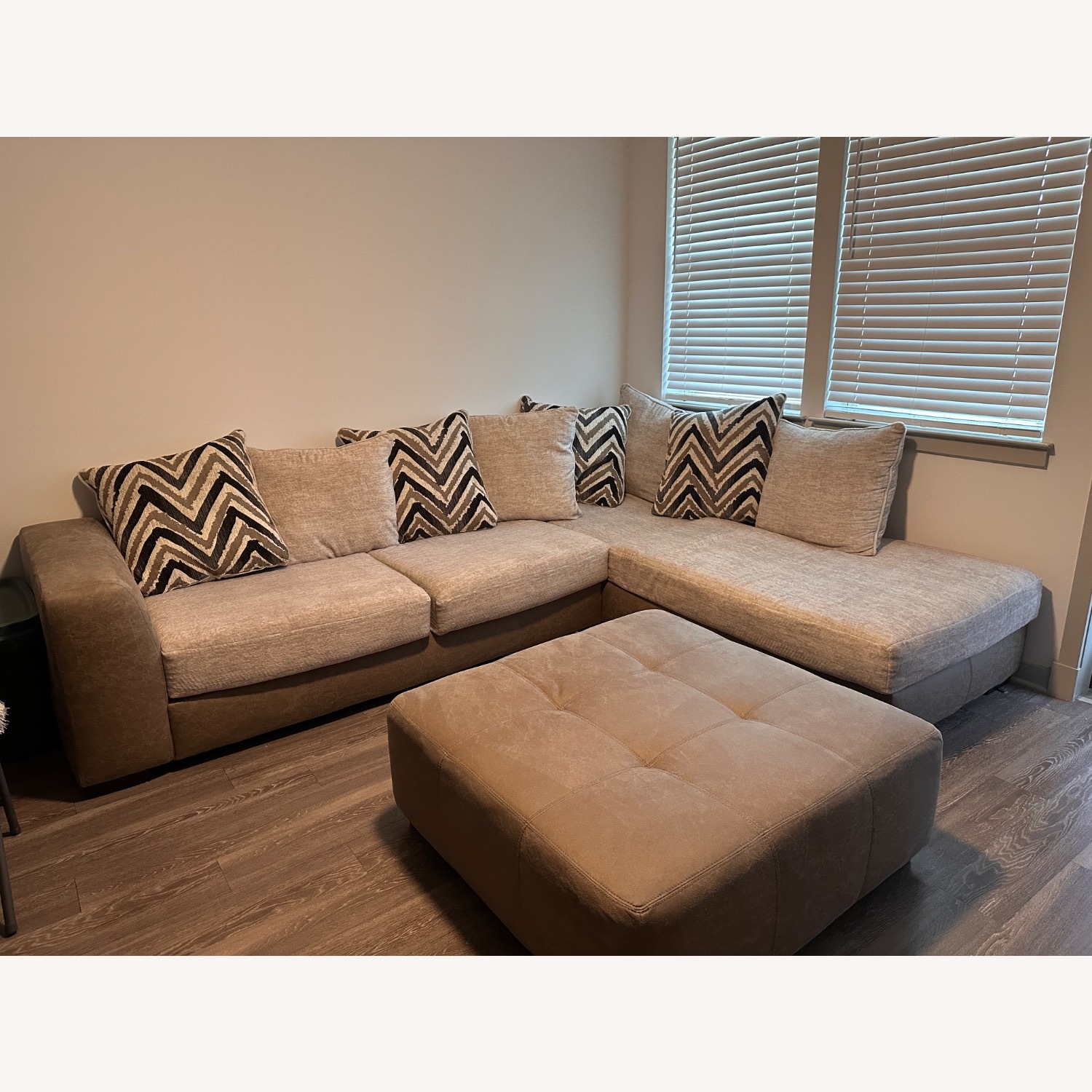 Novelia Beige 2 Pc Sectional (with Ottoman) - image-1