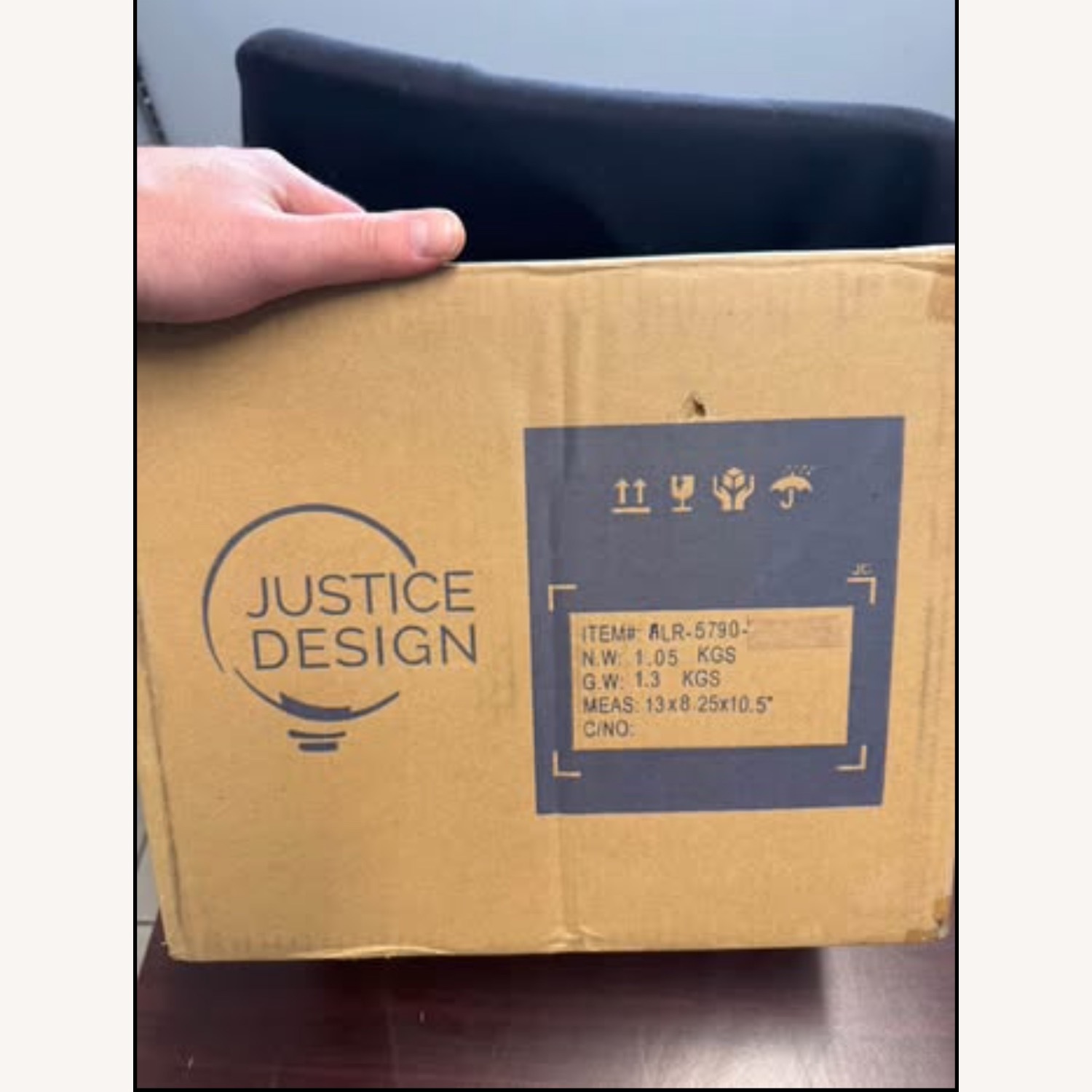 Wall Sconce Wall Light, Globe Family - image-3