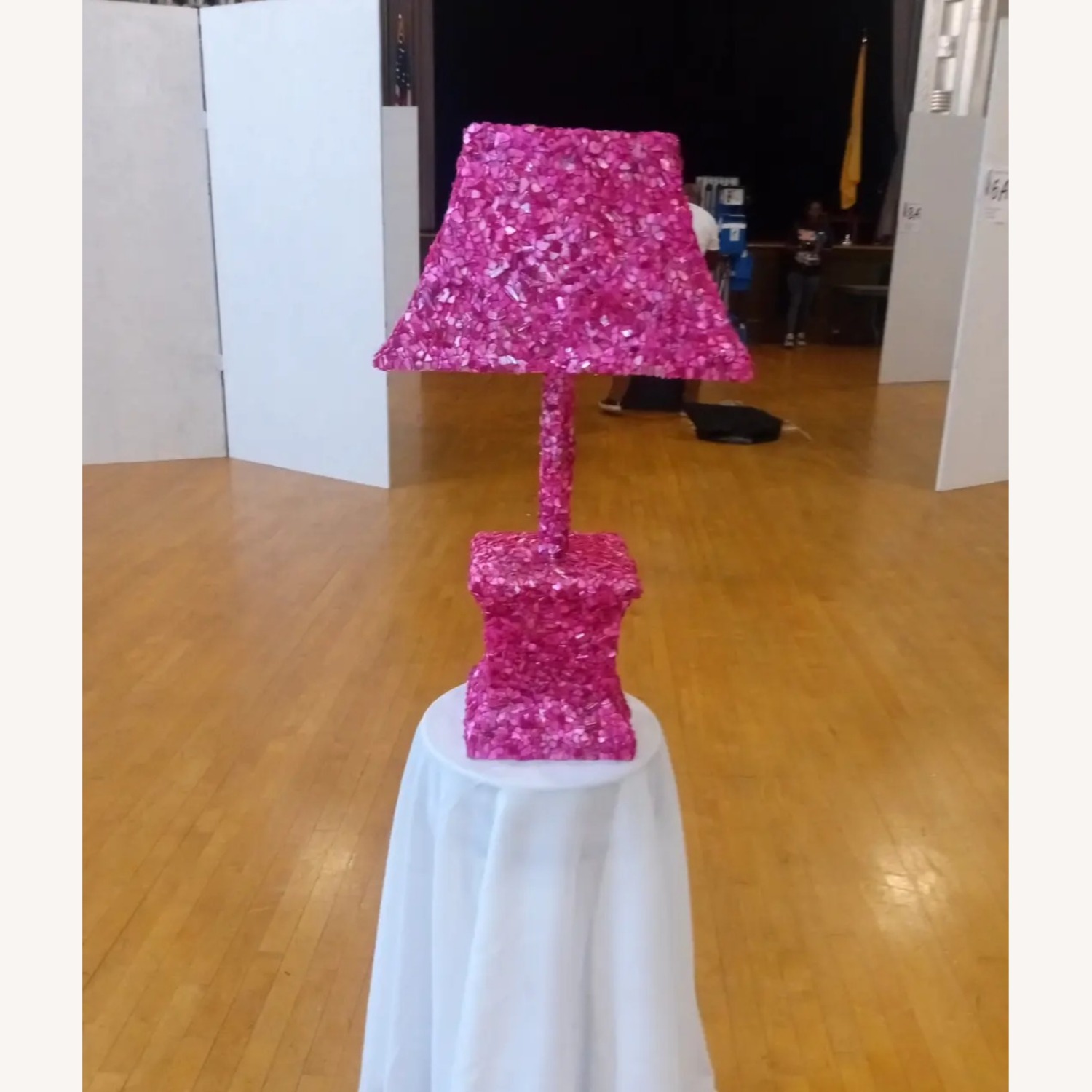 FXIVCHAPTER Pink Abalone Shell Chip Lamp - image-3