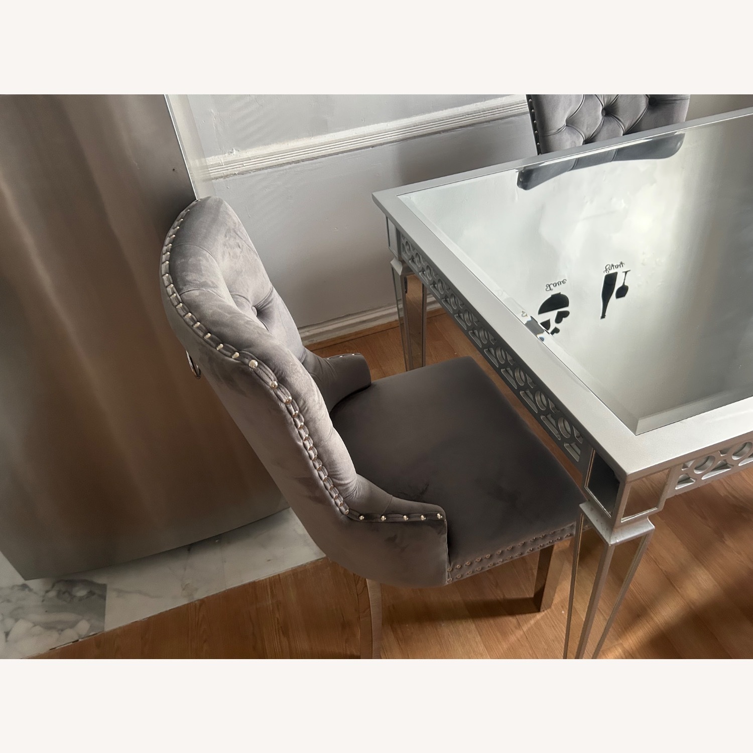 Glamour Dining Set - image-7