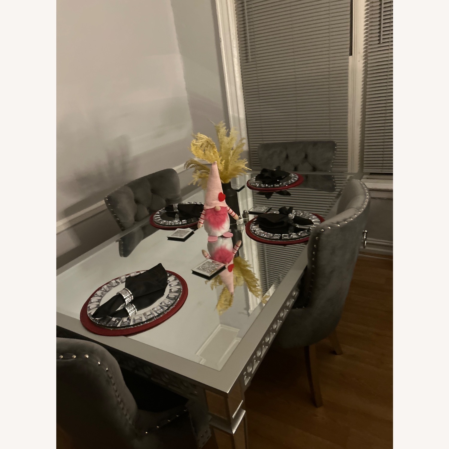 Glamour Dining Set - image-10