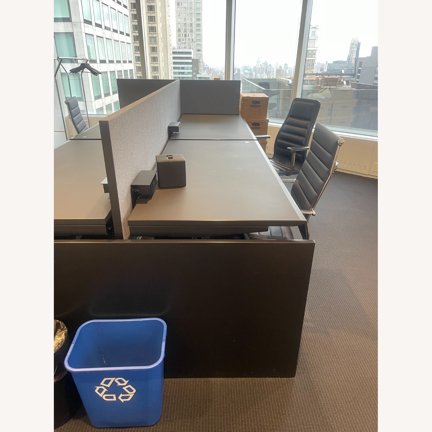 Five Innovant Form Trading Desks - image-3