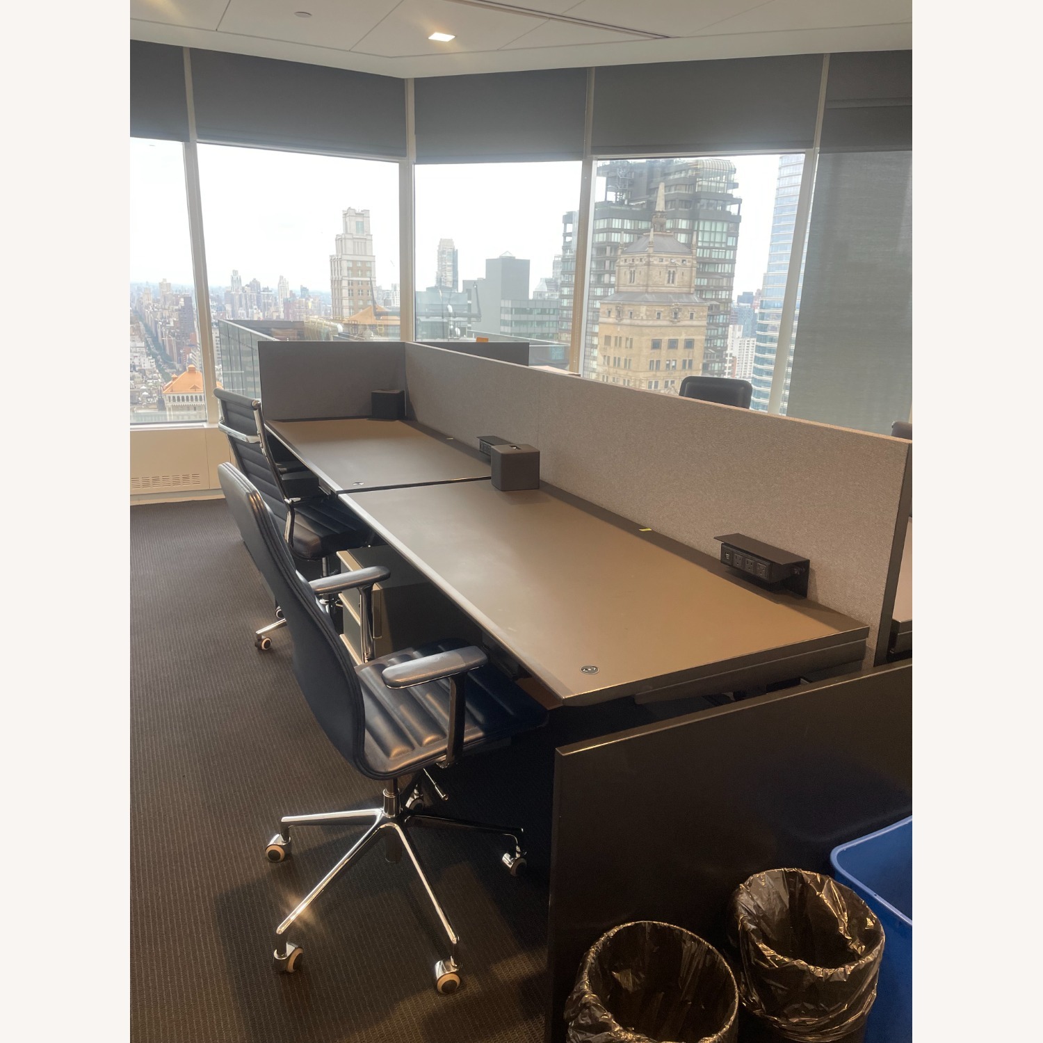 Five Innovant Form Trading Desks - image-2