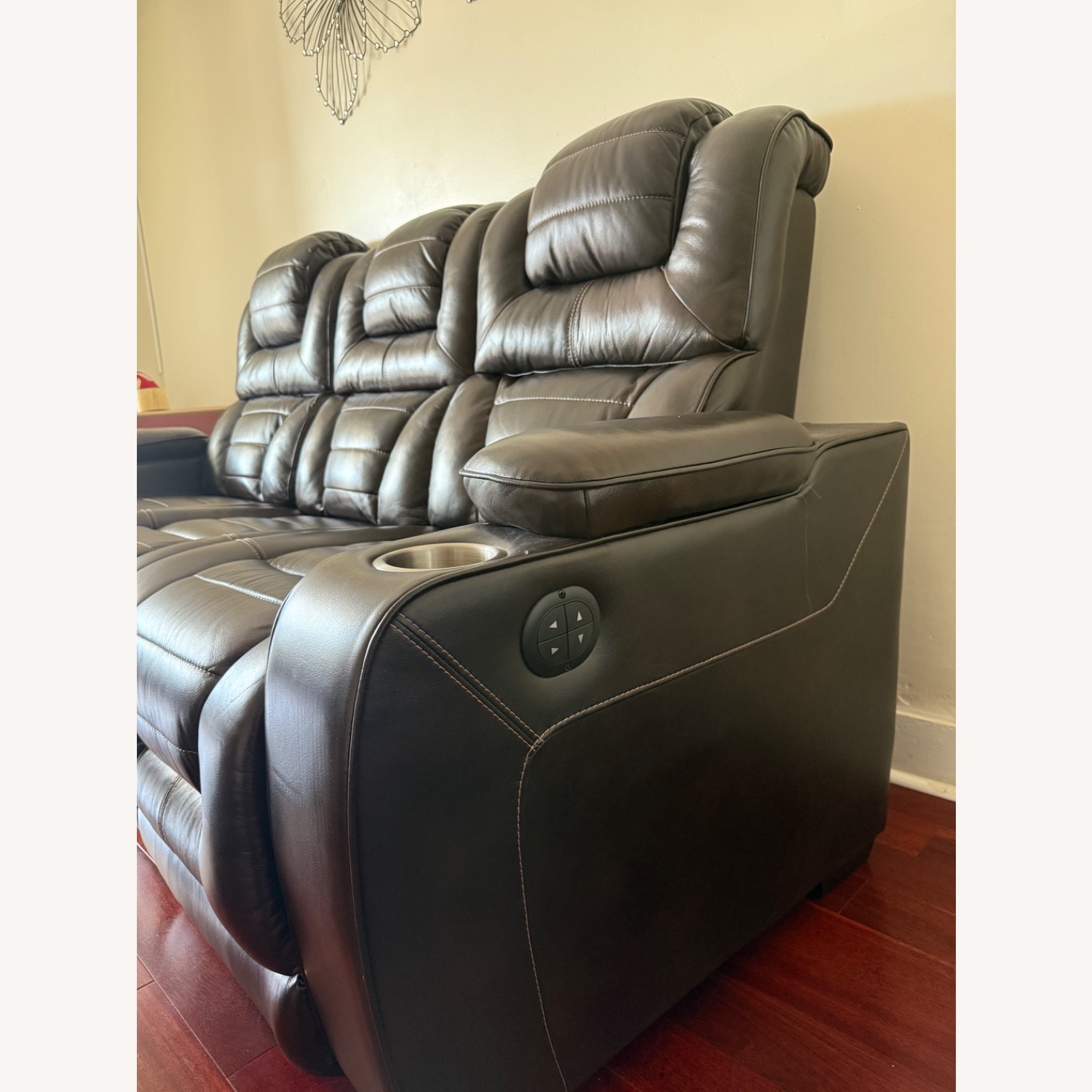 Power Sofa W Power Hedreast Recliner - image-5
