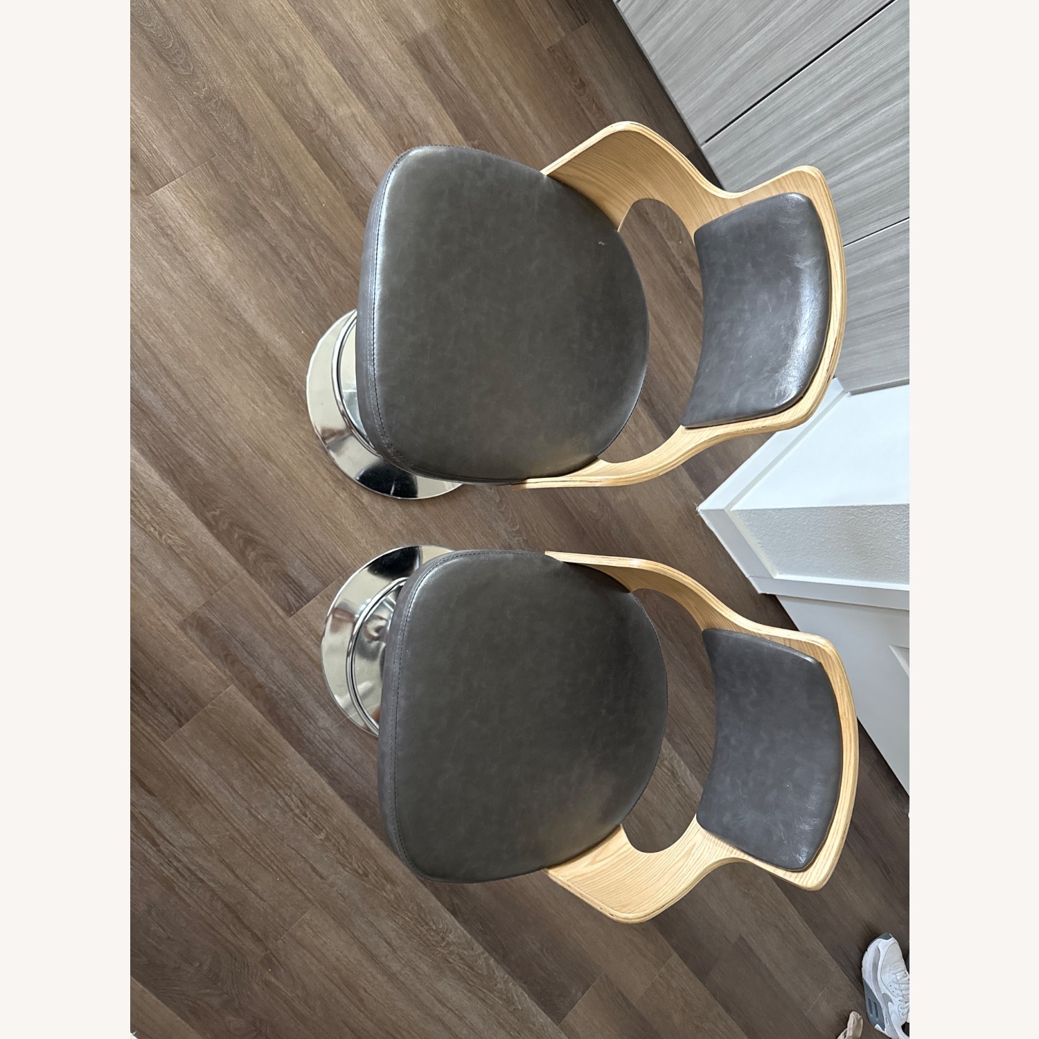 Counter Bar Stools - image-4