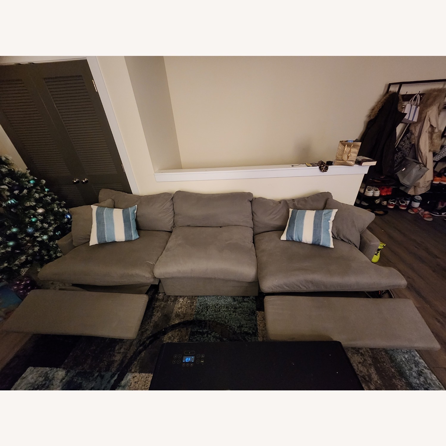 Bob's Discount Furniture Dream Recliner Couch - image-2