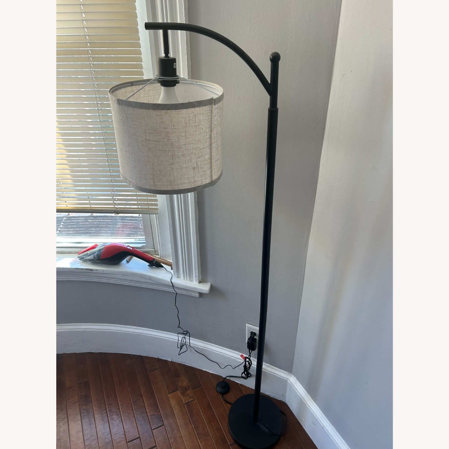 Brightech Floor Lamp LED With 3 Light Modes - image-1