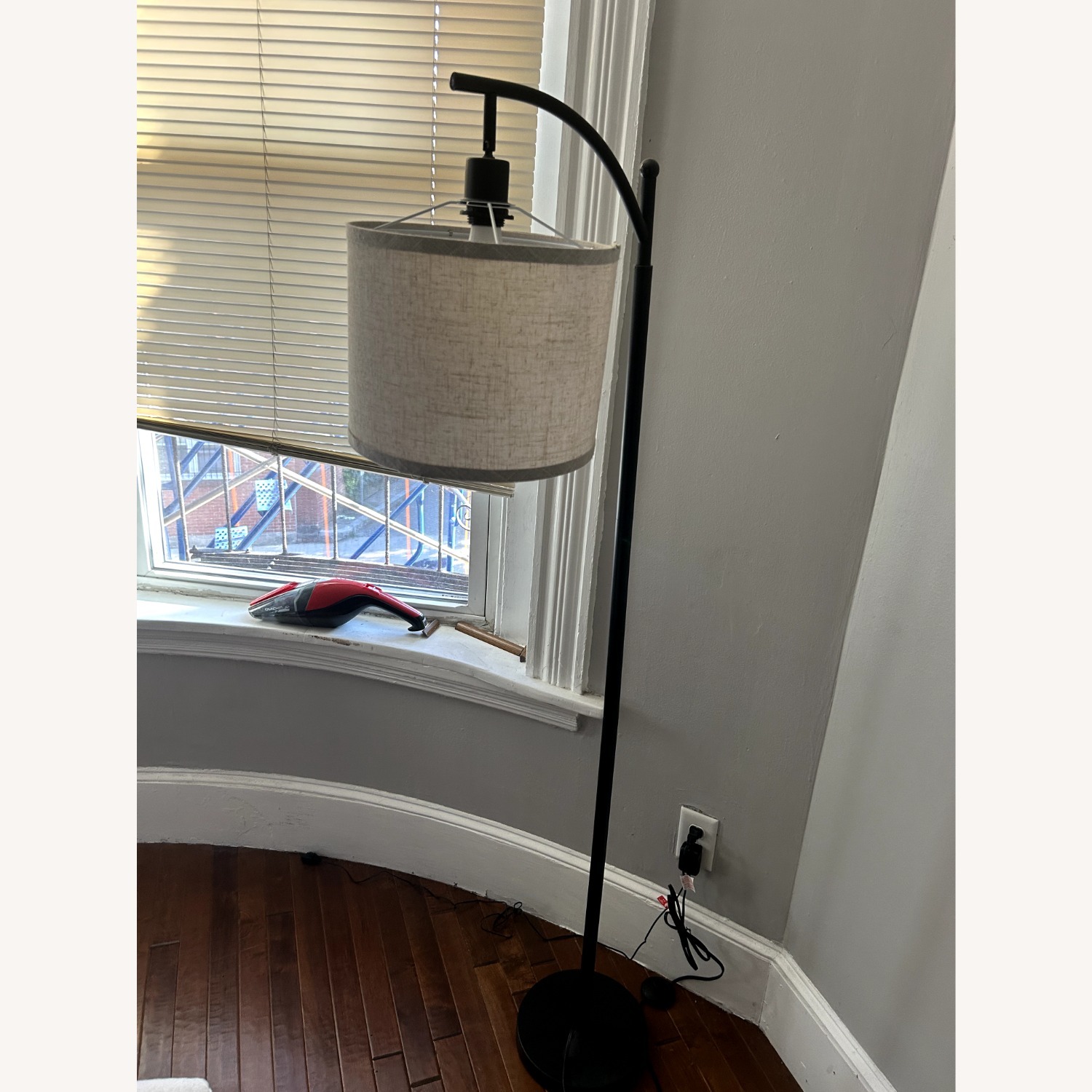 Brightech Floor Lamp LED With 3 Light Modes - image-3