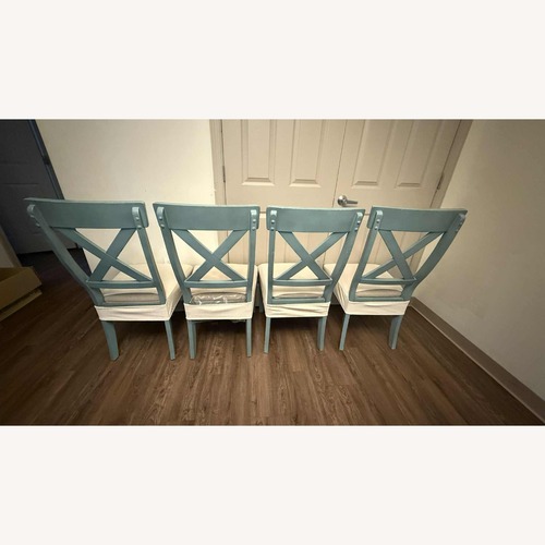 Used 6 Piece Dining Set for sale on AptDeco