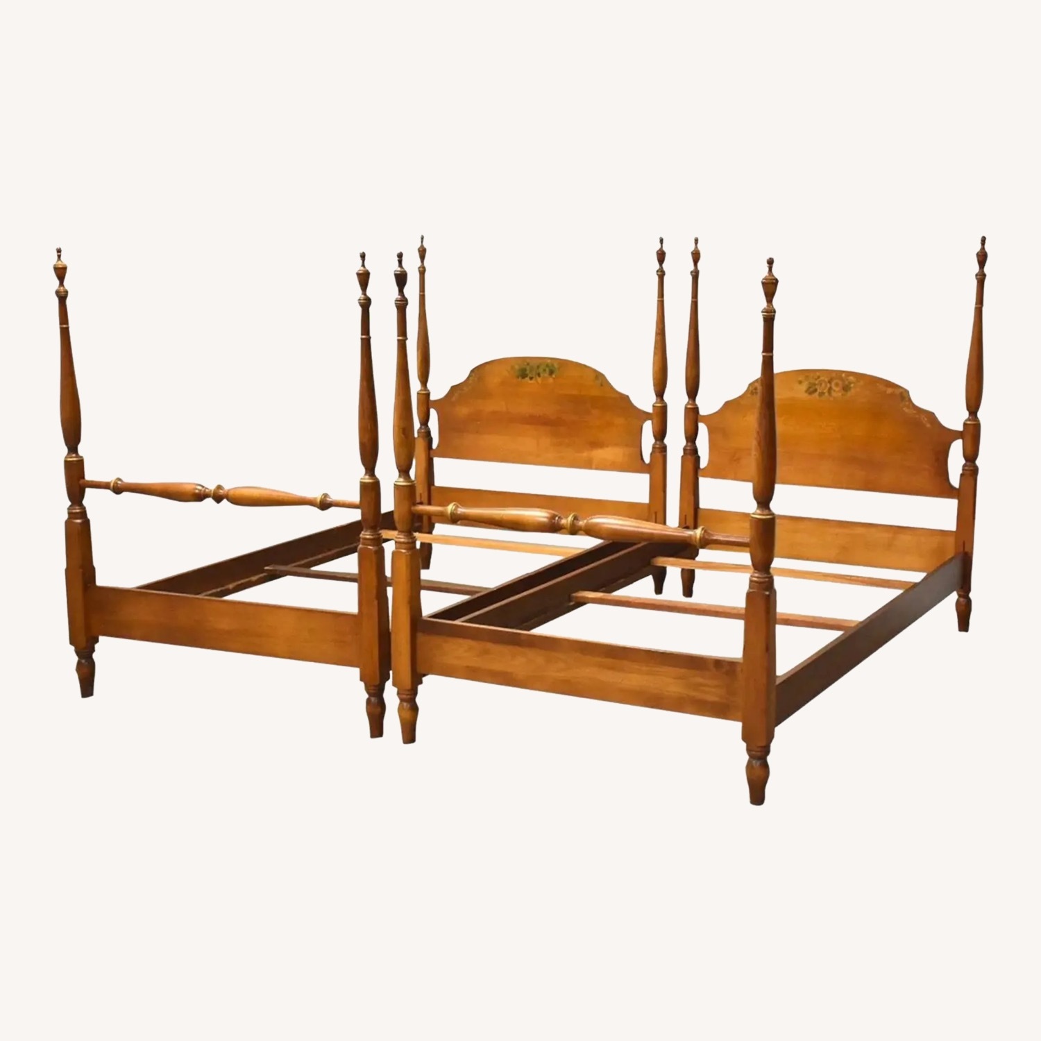 Hitchcock Twin Bed Set W Mirror - image-3