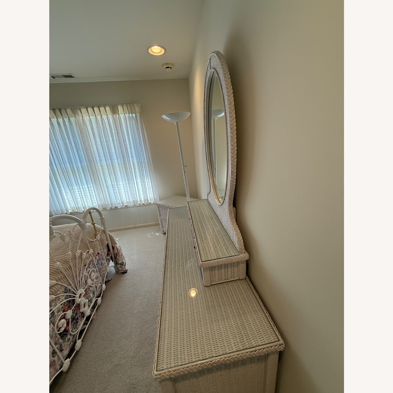 Wicker Mirror with Drawers - image-3