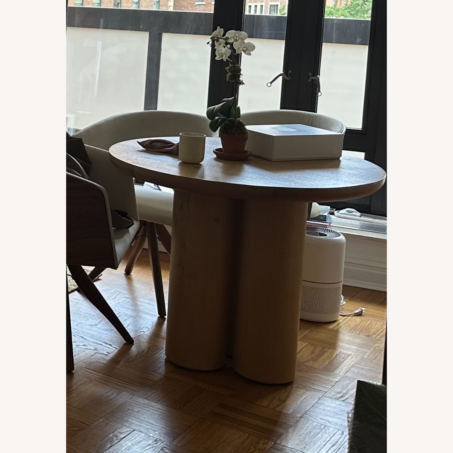 RH Oslo Cylinder Round Dining Table - image-4