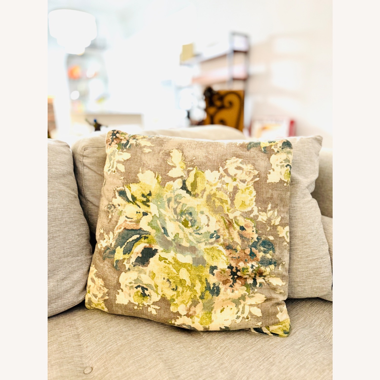 Raymour & Flanigan Light Gray Sofa - image-4