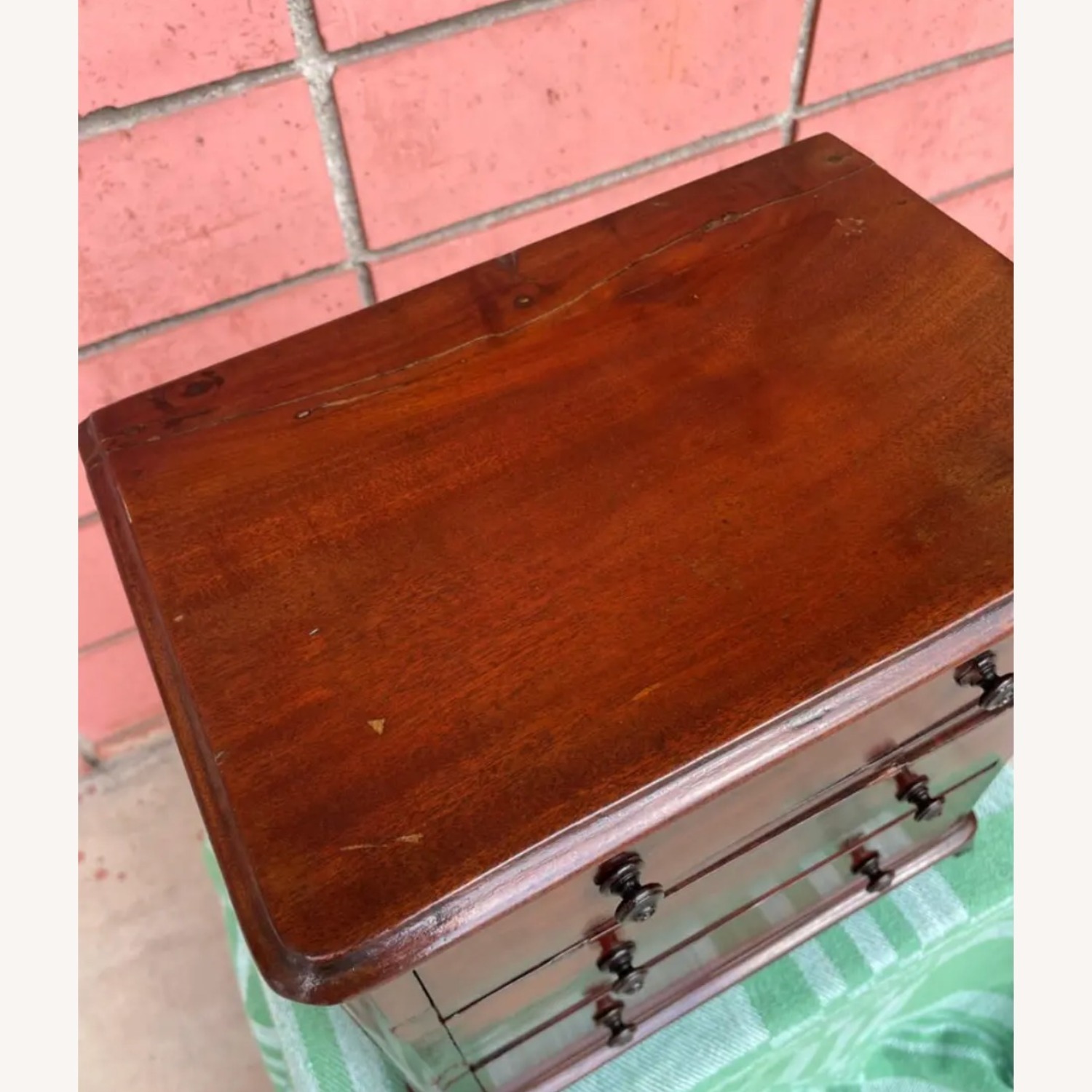 Miniature 3 Drawer Chest - image-2