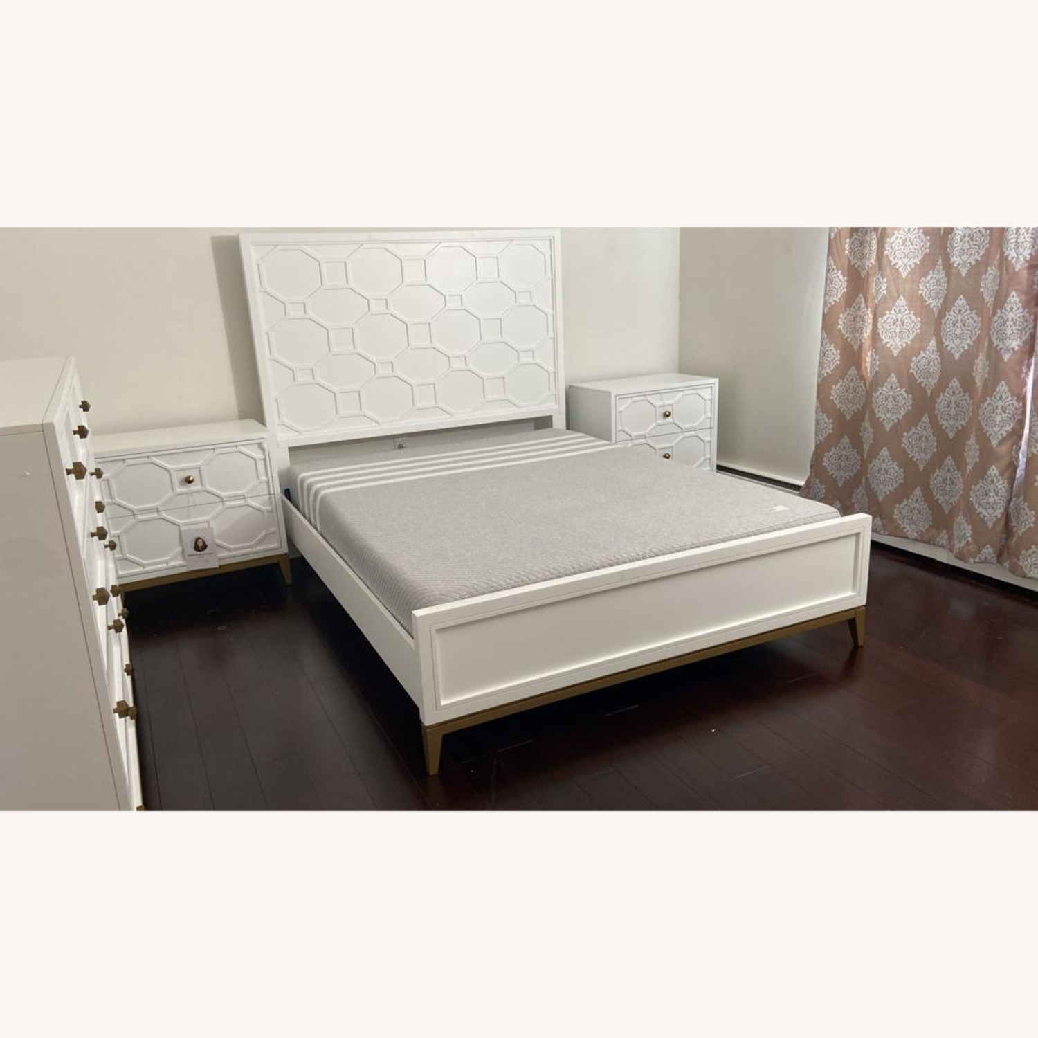 Legacy Furniture Chelsea Queen Bed - image-1