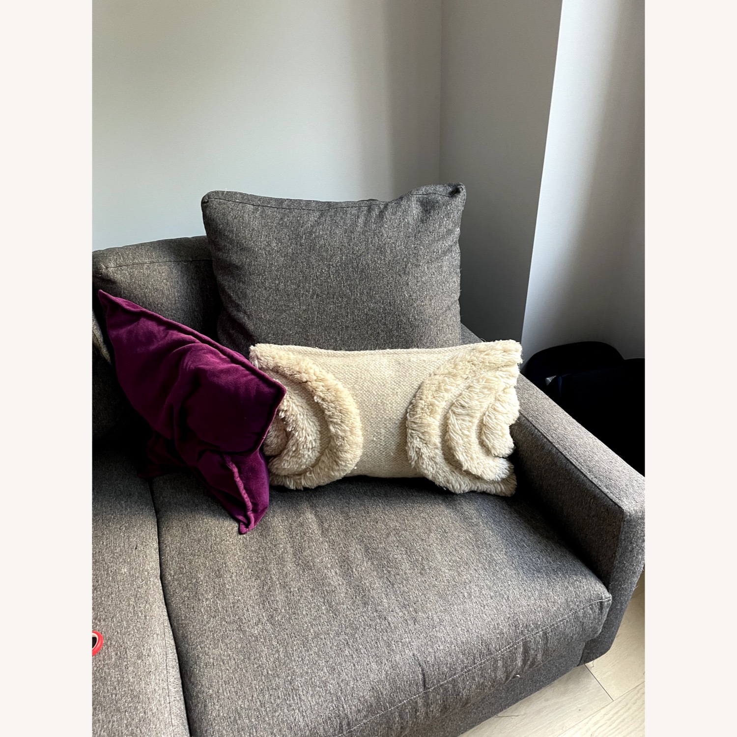 Room & Board Gray 91" Linger Sofa W Chaise - image-10