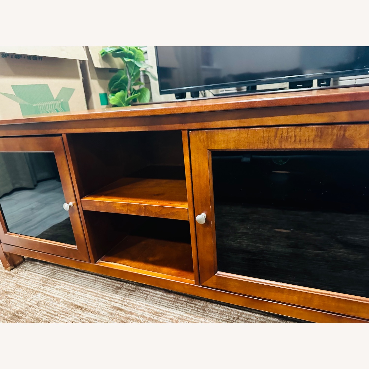 Solid Oak Wood TV Unit  - image-2