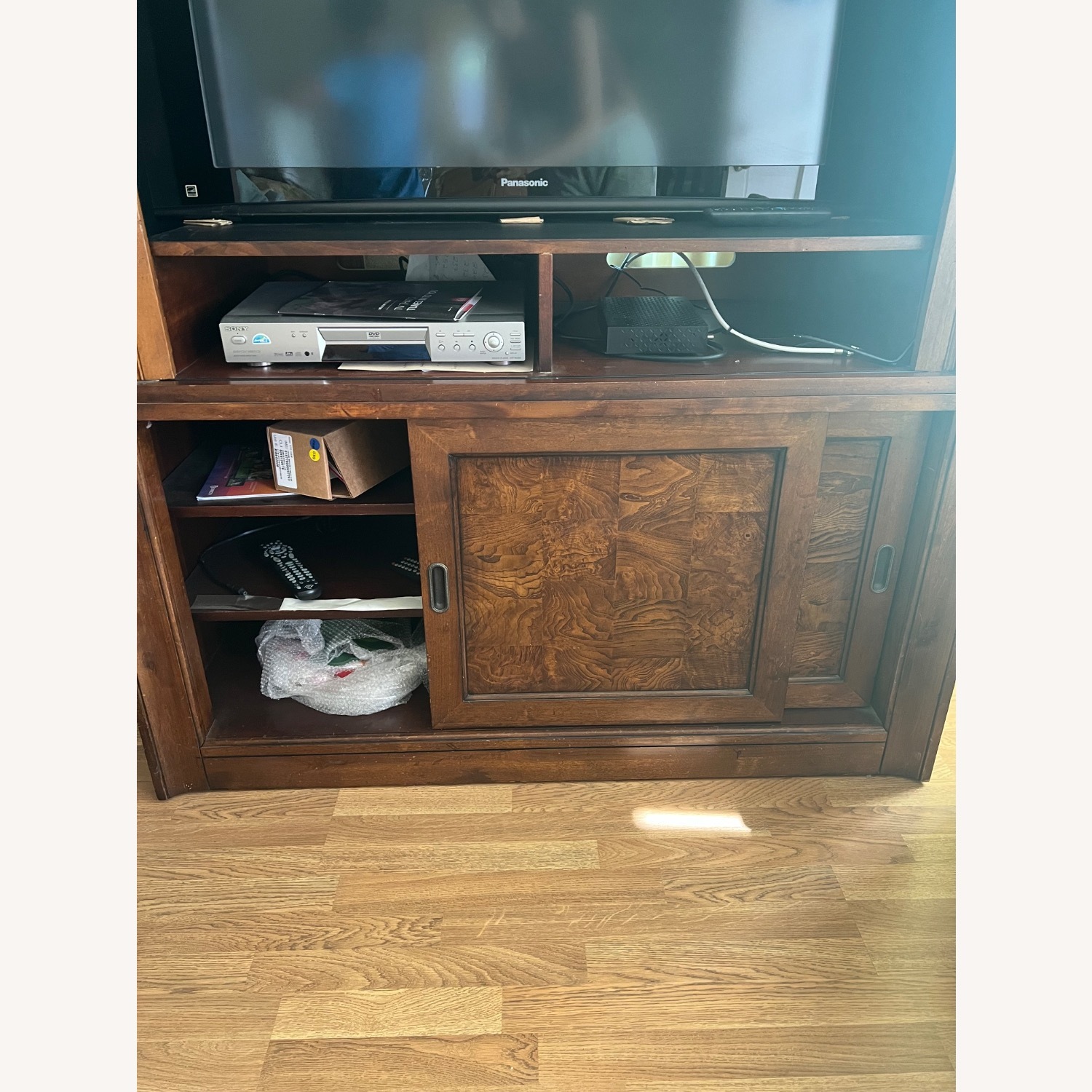Ethan Allen TV Media Center With Storage - image-4