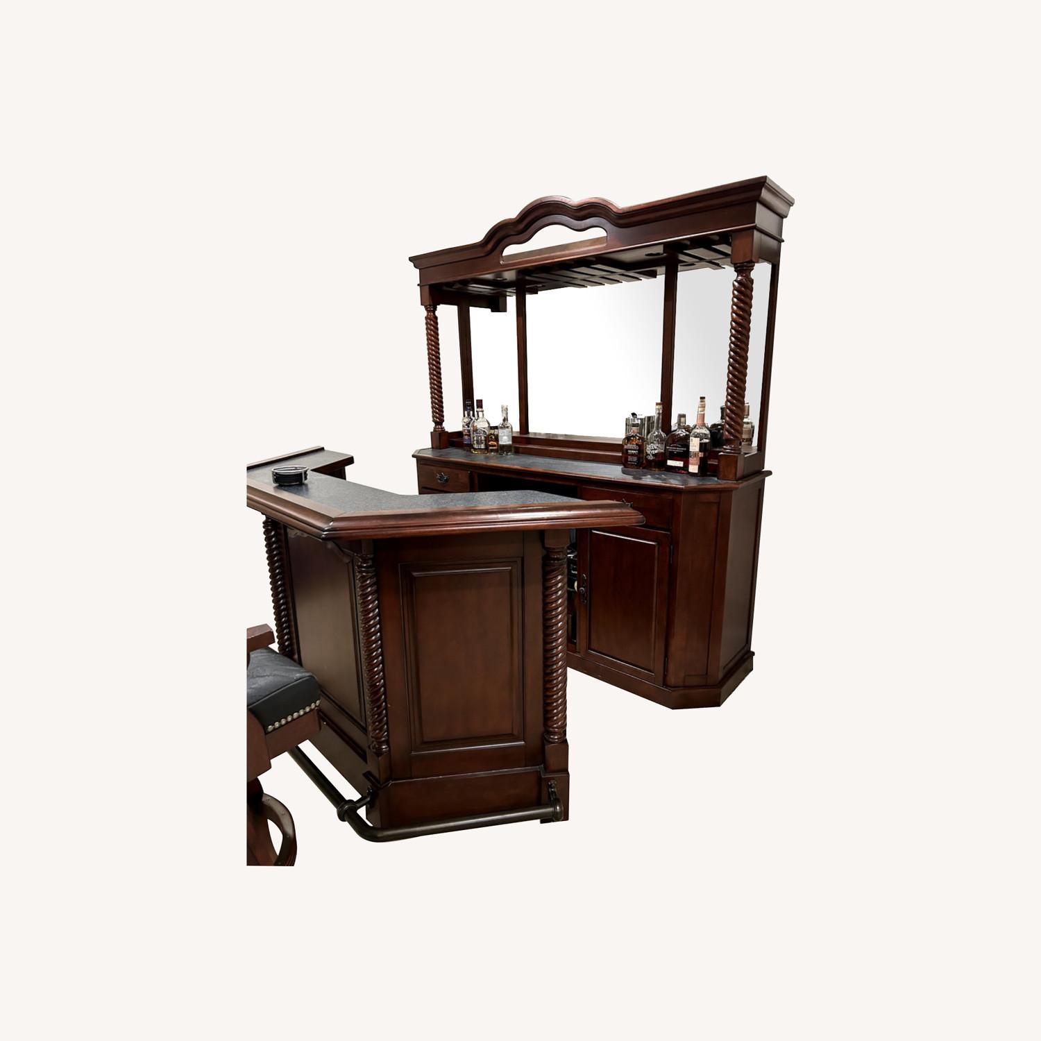 Wooden Bar with 2 Stools - image-0