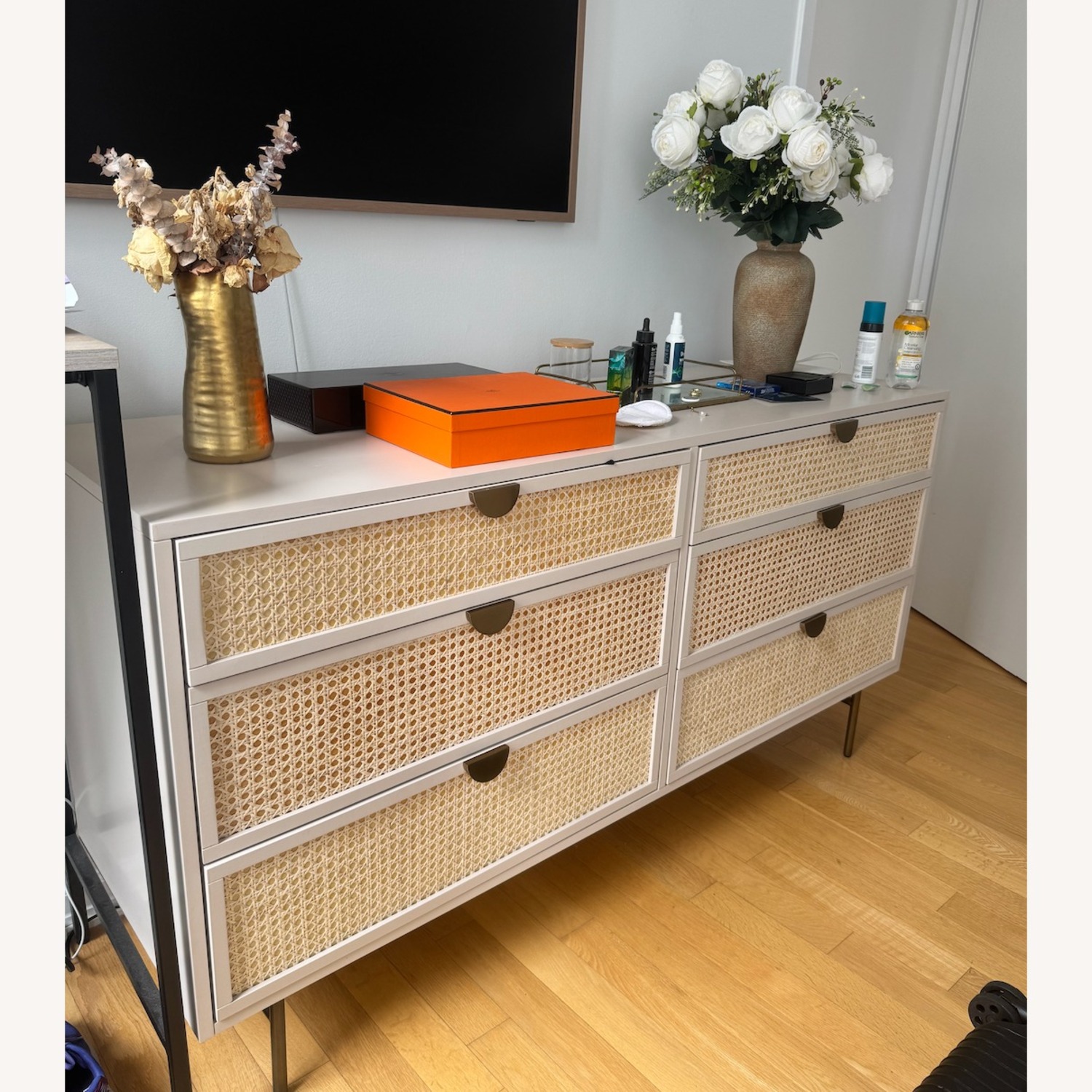 Luella 6 Drawer Dresser - image-2
