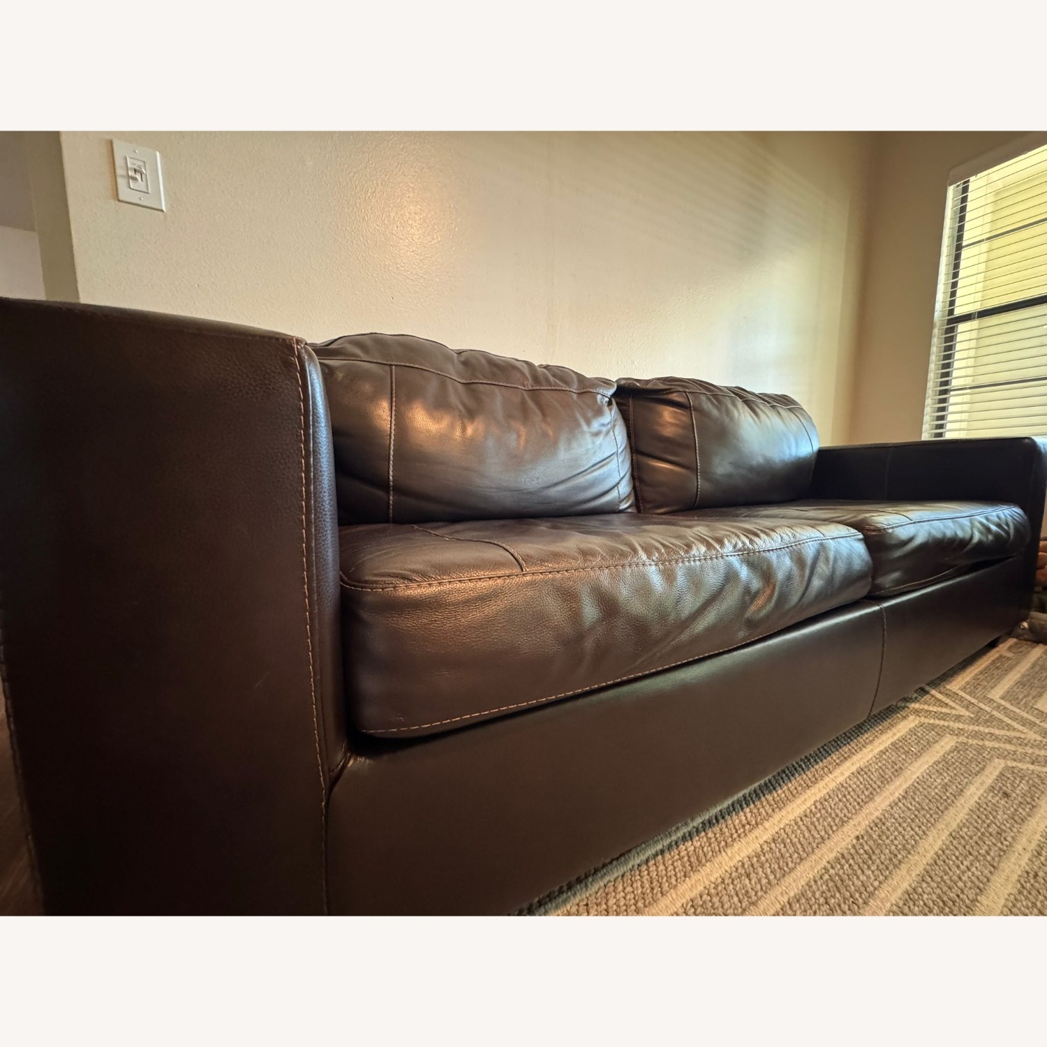 Morelos Leather Sofa Come Bed - image-2