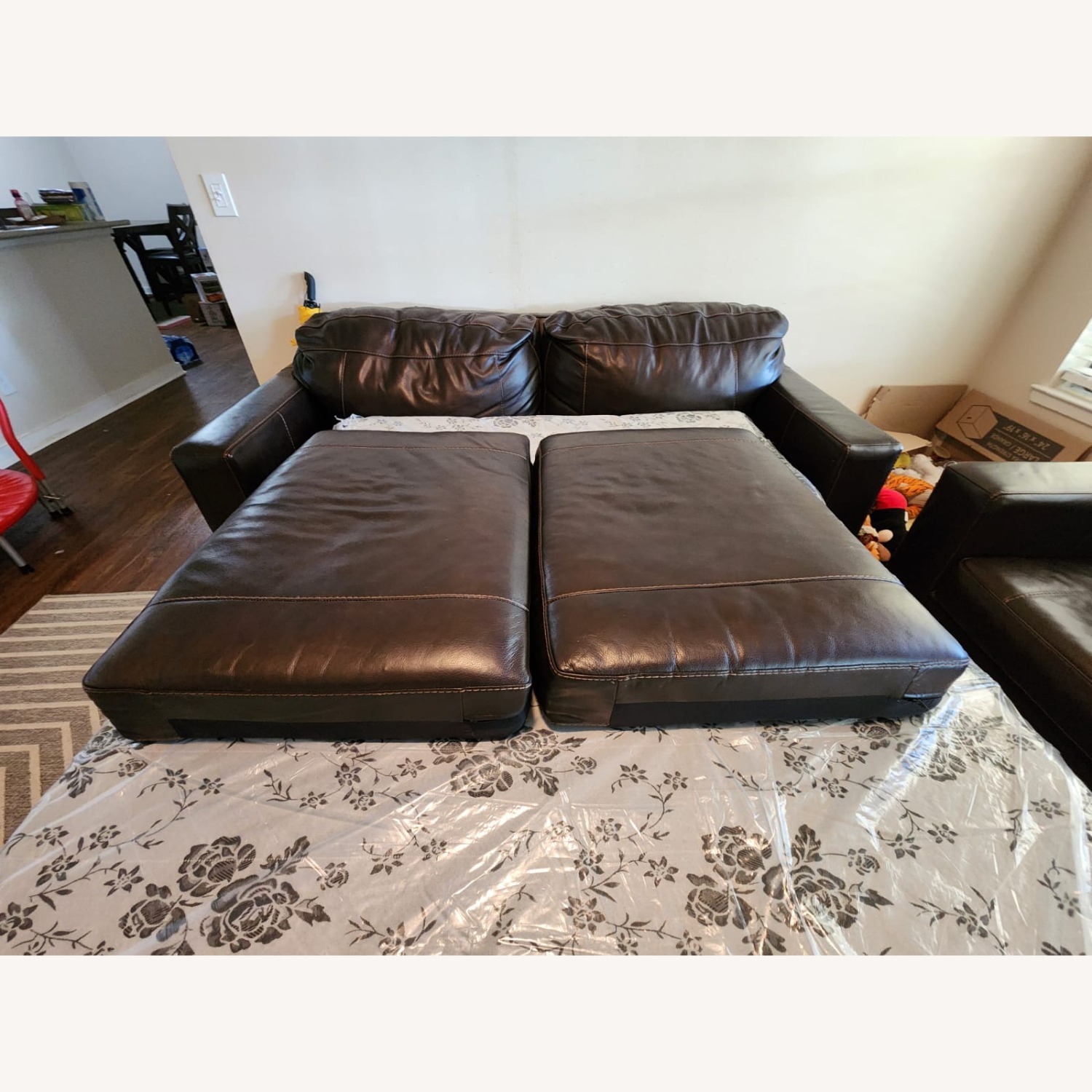 Morelos Leather Sofa Come Bed - image-10