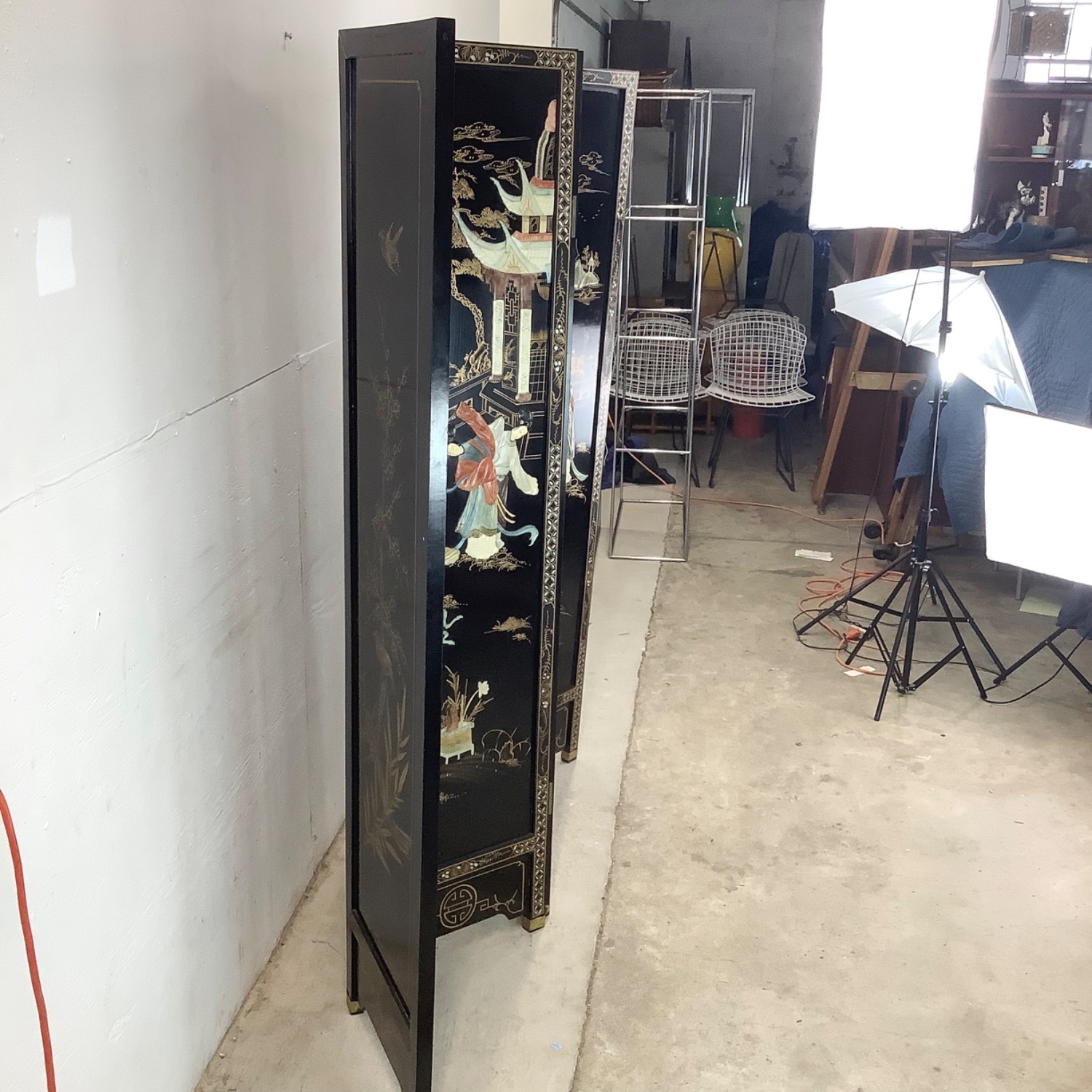  Vintage Hand-Painted Chinoiserie Folding Screen - image-11