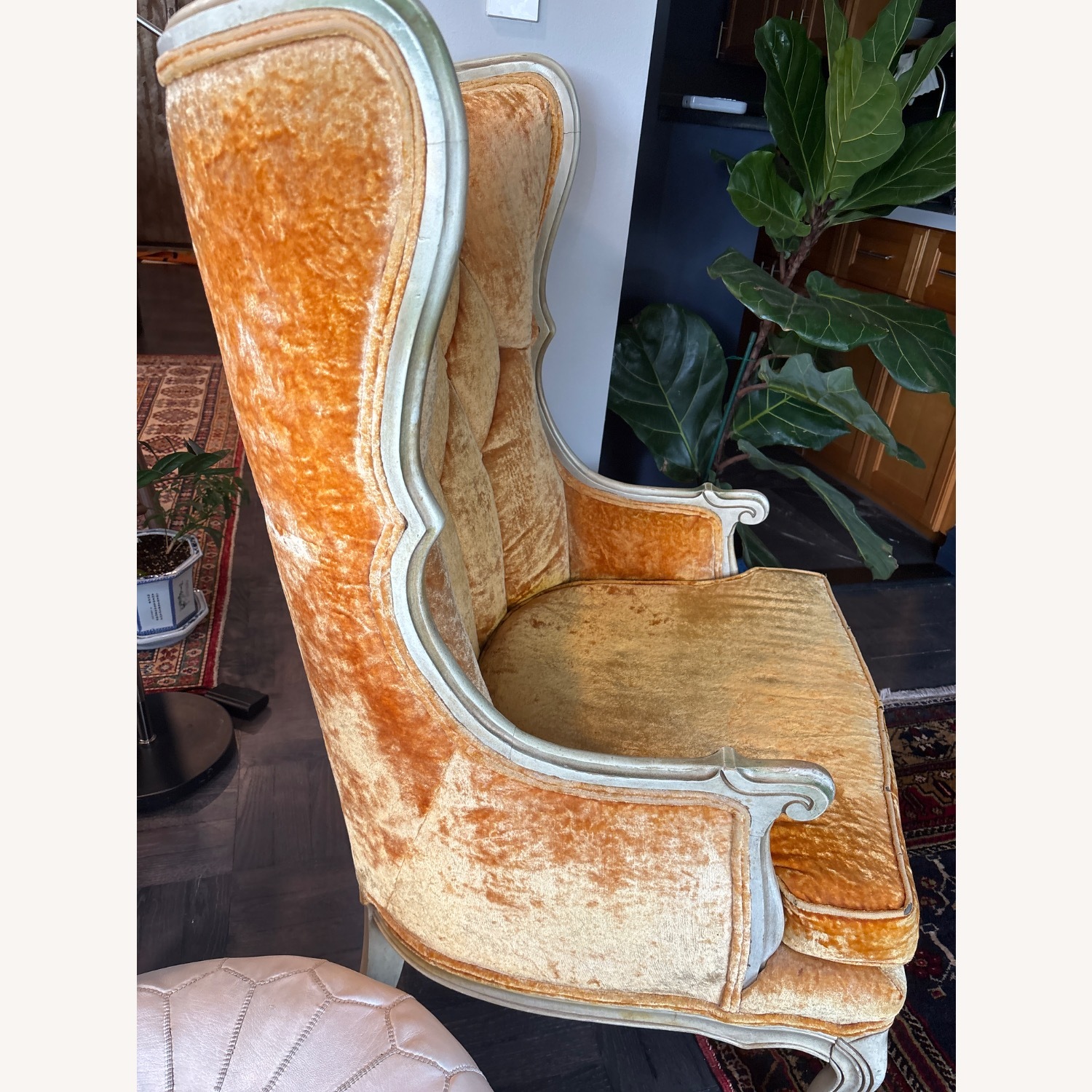 Vintage Queen Anne Gold Velvet Armchair - image-3