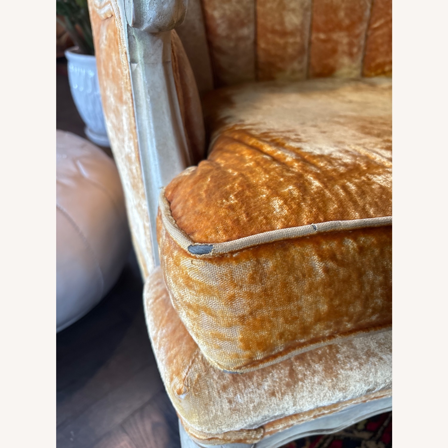 Vintage Queen Anne Gold Velvet Armchair - image-5