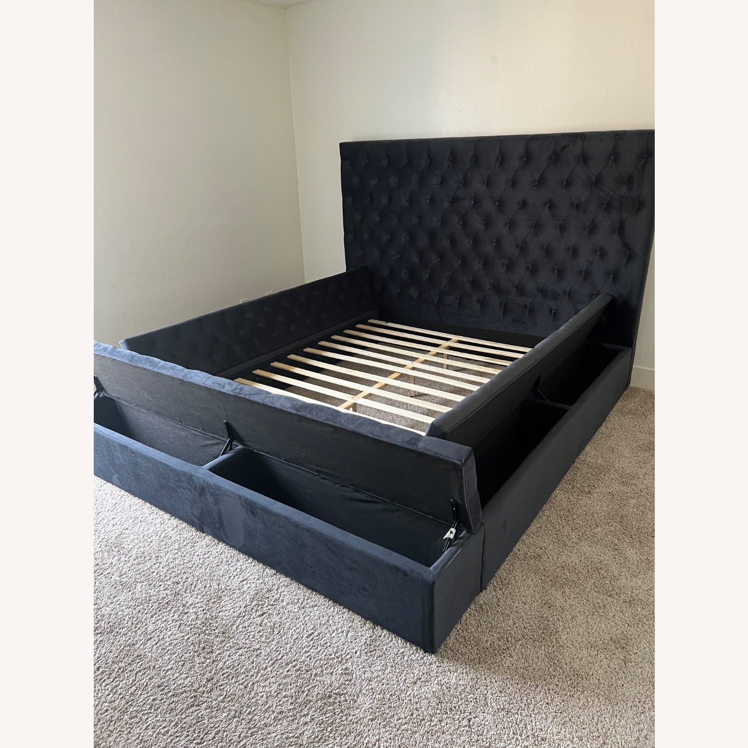 Queen Bed With Storage Vlads - image-2