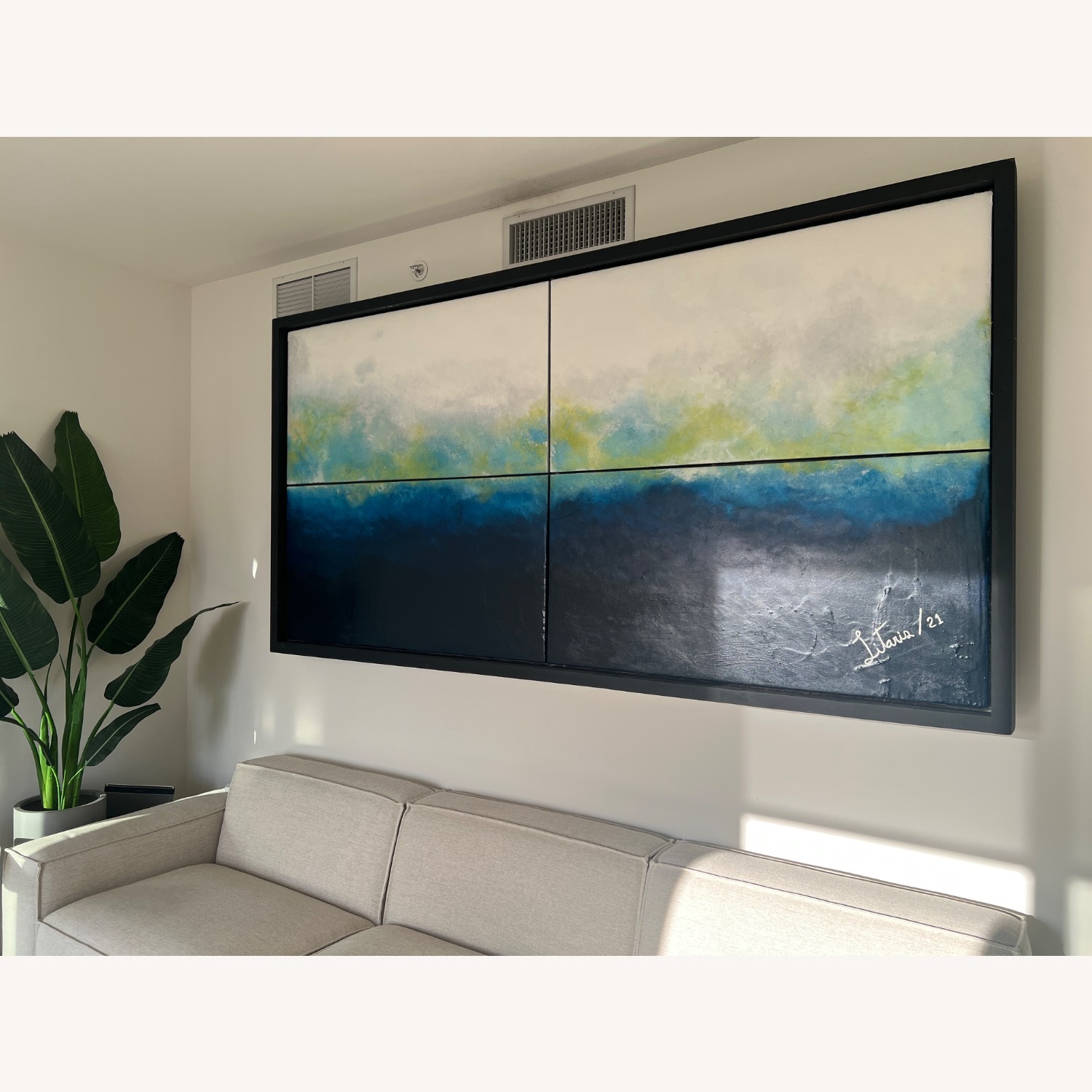 Majestic Frame - image-2